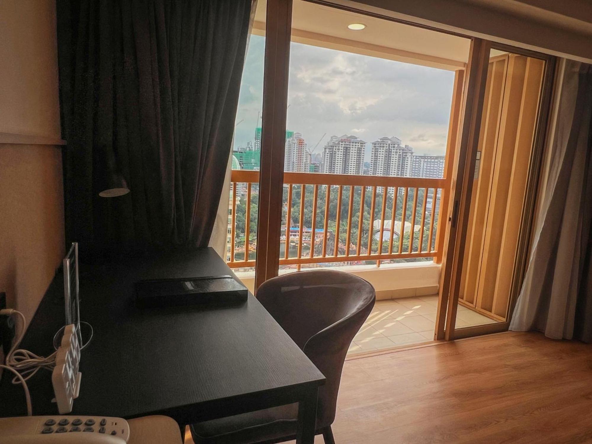 Resort Suites At Bandar Sunway Petaling Jaya Extérieur photo