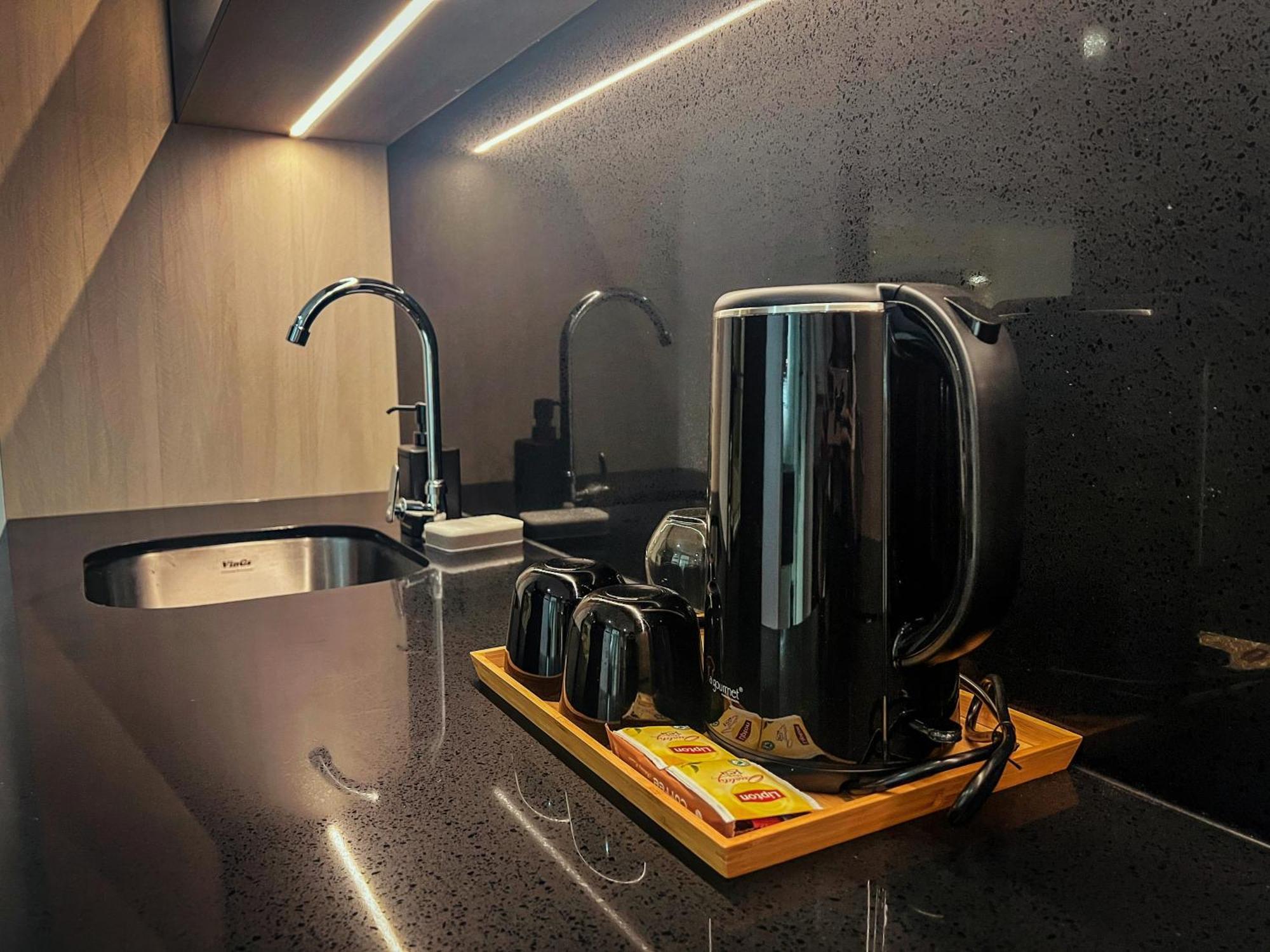 Resort Suites At Bandar Sunway Petaling Jaya Extérieur photo