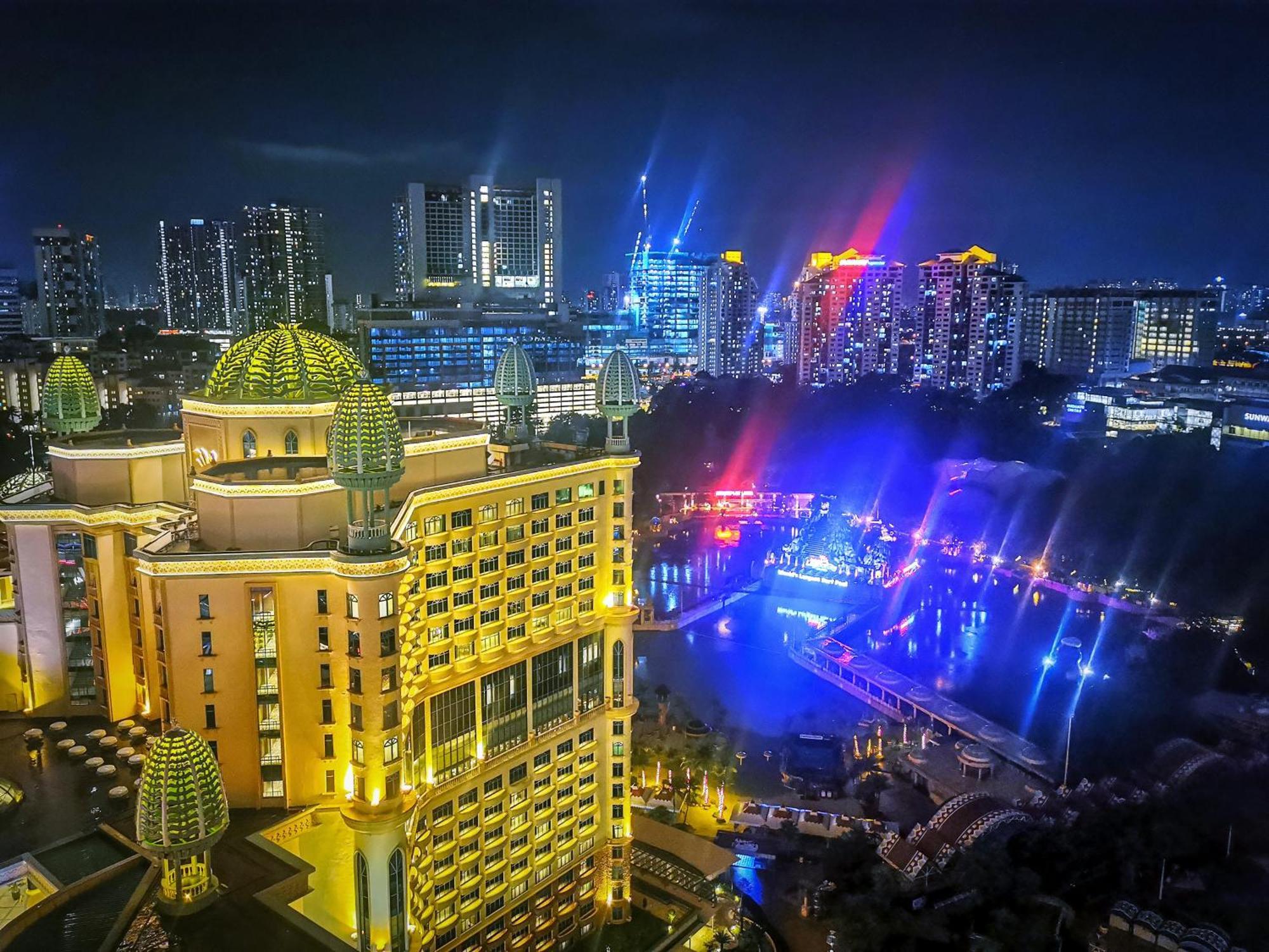 Resort Suites At Bandar Sunway Petaling Jaya Extérieur photo