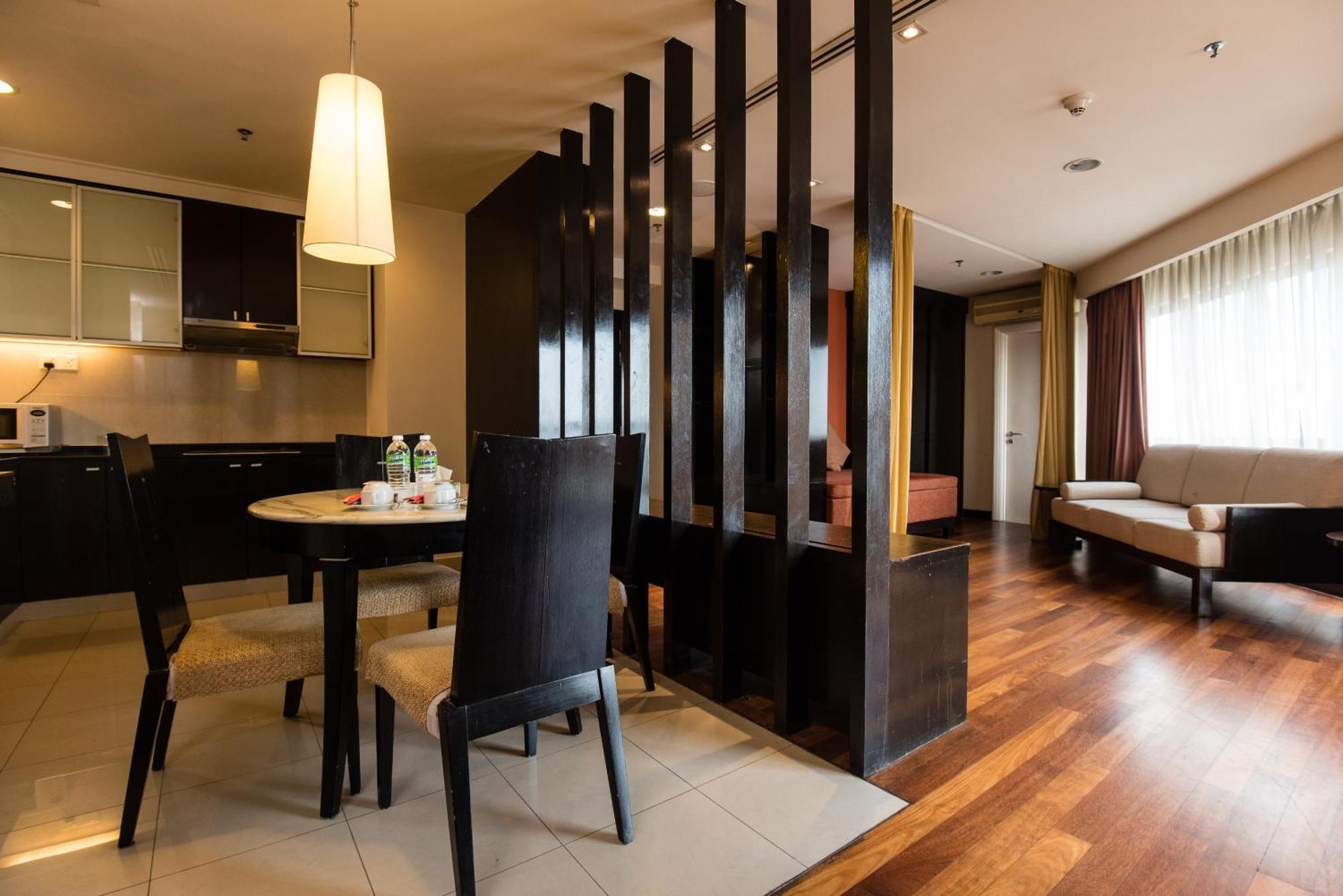 Resort Suites At Bandar Sunway Petaling Jaya Extérieur photo